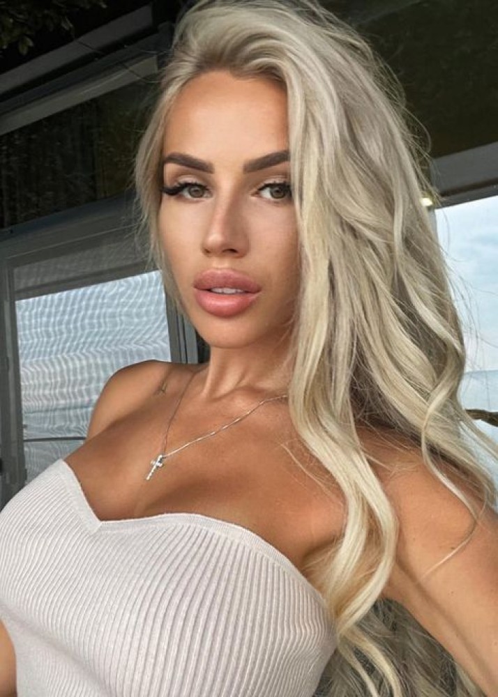 Индивидуалка Даша фото № 2 в городе Сосновый Бор