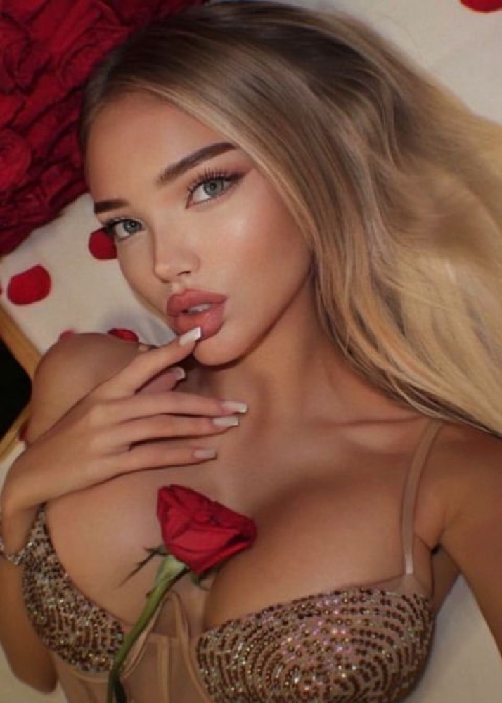 Индивидуалка Ксения главное фото в городе Сосновый Бор 