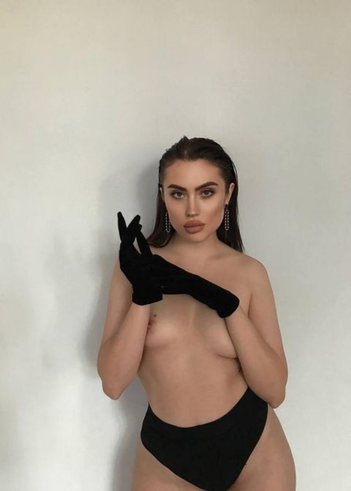 Индивидуалка Мина фото № 2 в городе Сосновый Бор