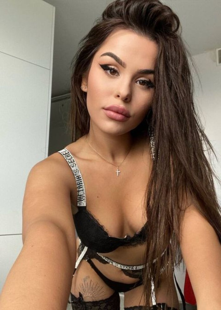 Индивидуалка Амина фото № 2 в городе Сосновый Бор